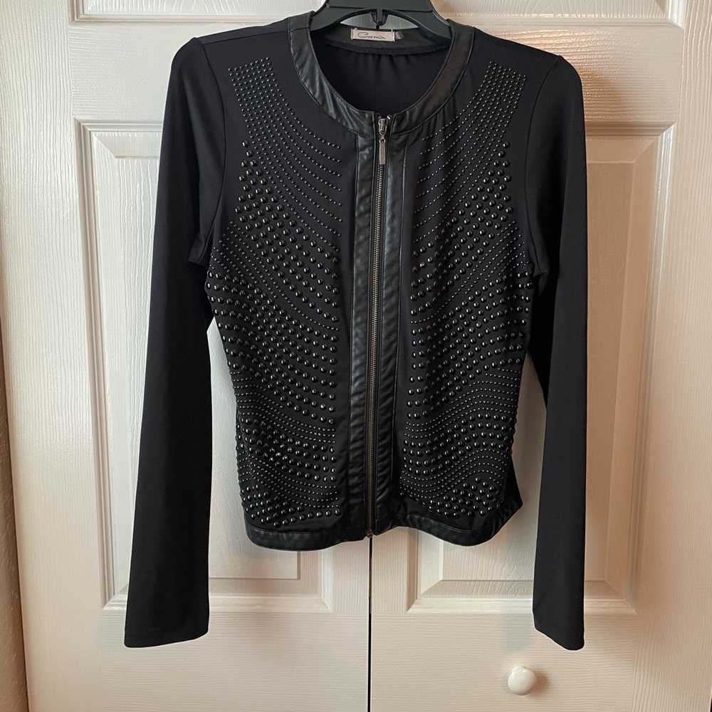 Carmin fitted black Jacket size medium